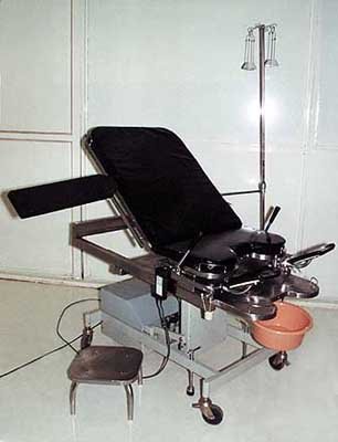 Автоматизированное кресло-стол для родовспоможения КСаГ-"ТПЗ" с комплектом навесных приспособлений
