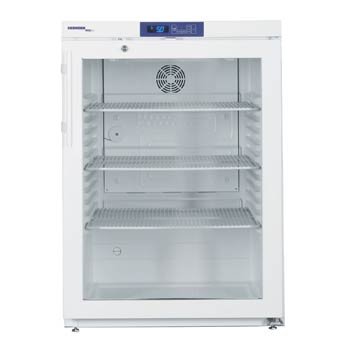 LKUv 1612 Холодильный шкаф Mediline(принудительное охлаждение,стекло),габариты 600/615/820,(от +3,0° до +8,0° С), 141л.